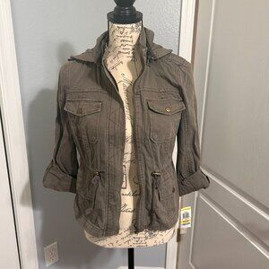 NWT American‎ Rag Hooded Zippered Olive Green Cargo Jacket size medium